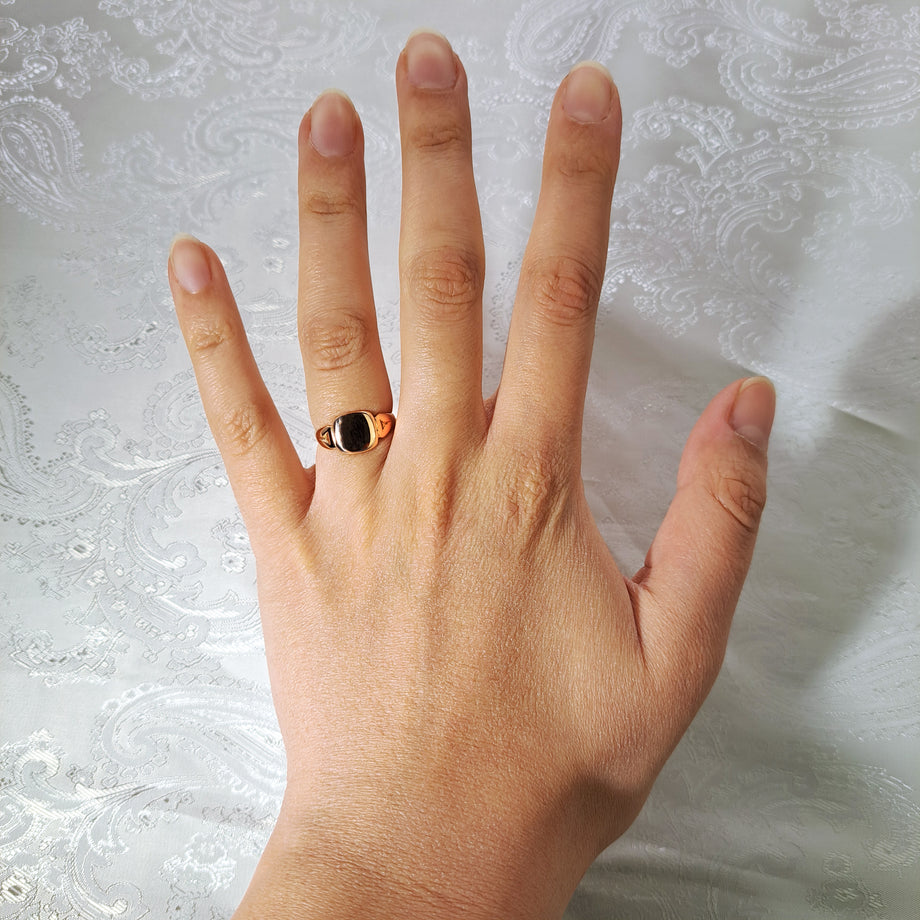 The Antique 1919 Rosy Signet Ring - Antique Jewellers