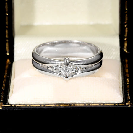 The Vintage 2001 Solitaire Diamond White Gold Ring