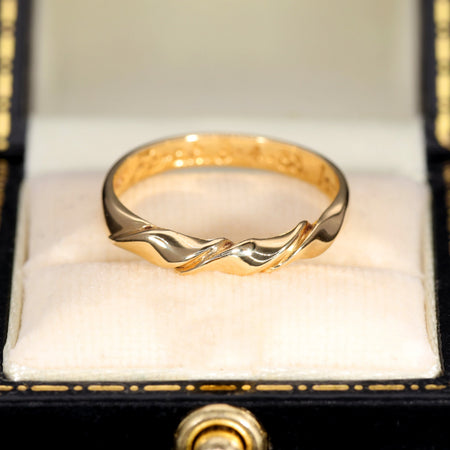 The Vintage 1988 Twisted 18ct Gold Wedding Ring