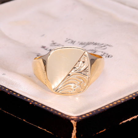Front view of 9ct gold signet ring with diagonal engraved scrollwork pattern