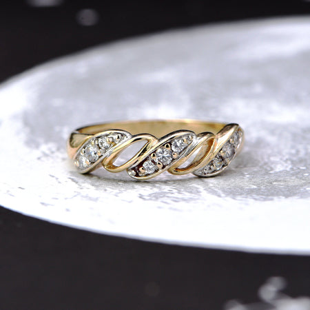 The Vintage Three Boat Gold Ring - Antique Jewellers