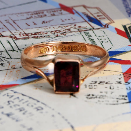 The Antique 1919 Rose Gold Garnet Ring - Antique Jewellers