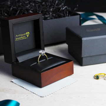 The Best Ways to Store Your Jewellery: Tips for Protecting Antique and Vintage Pieces