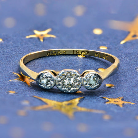 The Antique 18ct Trio of Stars Diamond Ring - Antique Jewellers