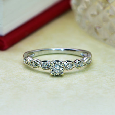 The Vintage Geometric Brilliant Cut Diamond Ring - Antique Jewellers