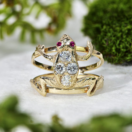 The Vintage Ruby and Diamond Frog Ring - Antique Jewellers