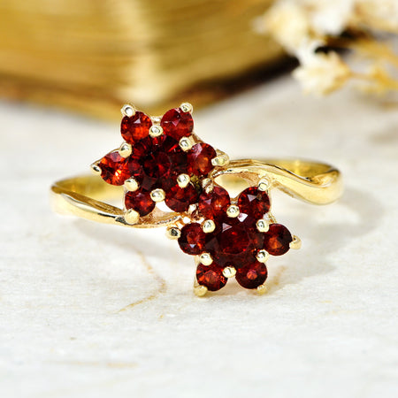 The Vintage 1973 Garnet Twin Daisy Ring - Antique Jewellers