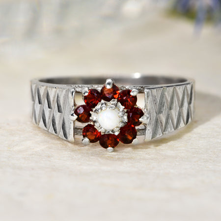 The Vintage 1979 Garnet and Opal Flowerhead Silver Ring - Antique Jewellers