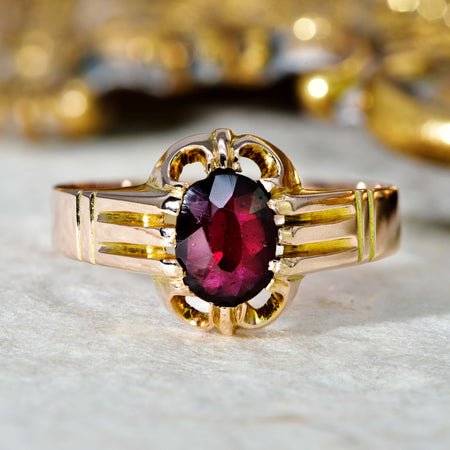 The Antique Late Victorian Garnet Solitaire Ring - Antique Jewellers
