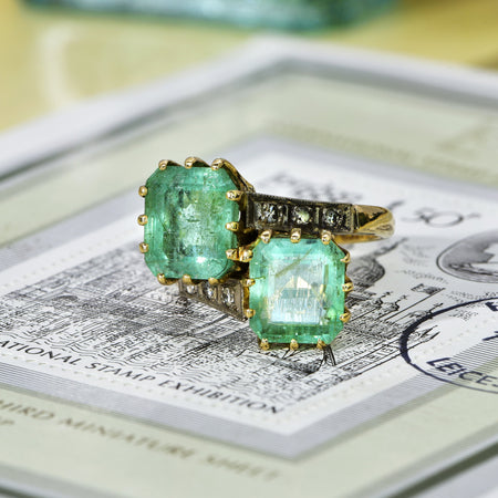 The Vintage Emerald and Diamond Crossover Ring - Antique Jewellers