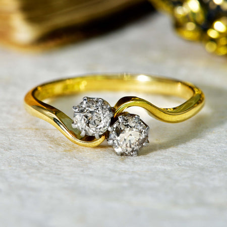 The Vintage Early 20th Century Toi Et Moi Brilliant Cut Diamond Classic Ring - Antique Jewellers