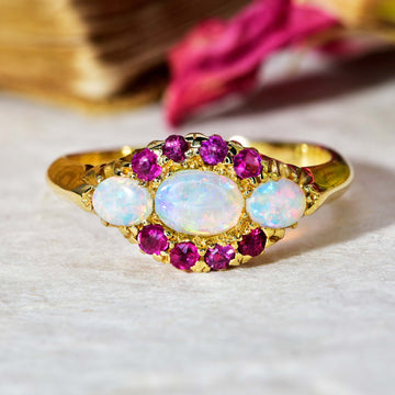 Era Focus: The Graceful Elegance of Edwardian Era Rings