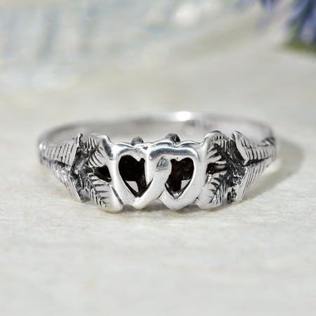 The Vintage 1979 Two Hearts Silver Ring - Antique Jewellers