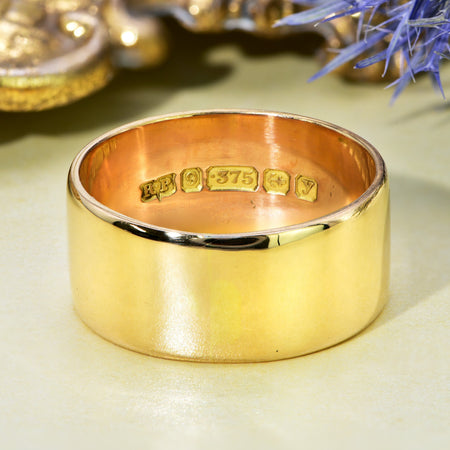 The Vintage 1923 9ct Wedding Ring - Antique Jewellers