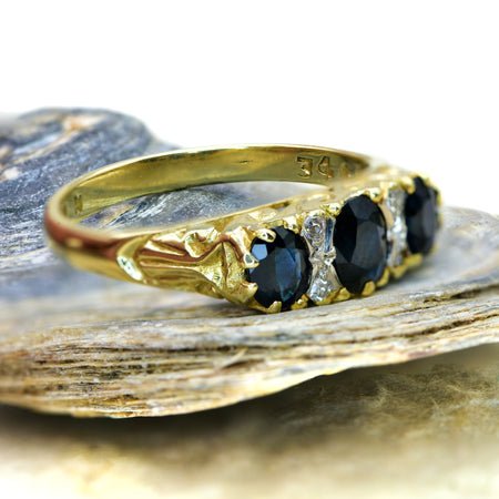 The Vintage 1982 Sapphire and Diamond Ring - Antique Jewellers