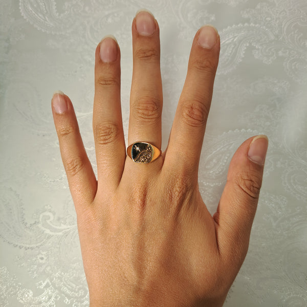 The Vintage 1982 Diamond Star Signet Ring - Antique Jewellers