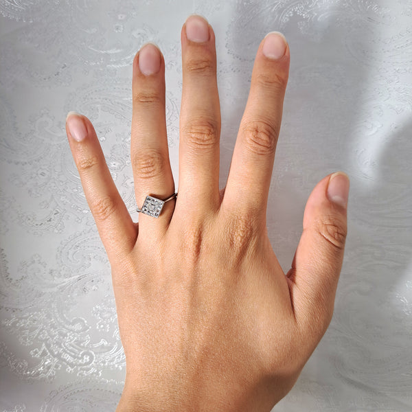 The Contemporary Table and Brilliant Cut Diamond Ring - Antique Jewellers