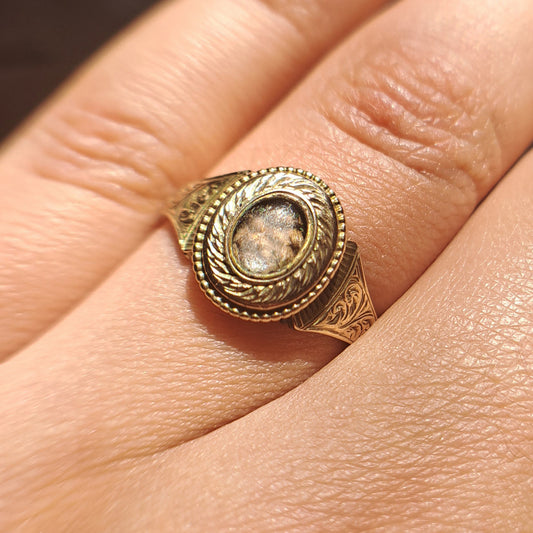 The Antique Victorian Oval Hairpiece Mourning Ring