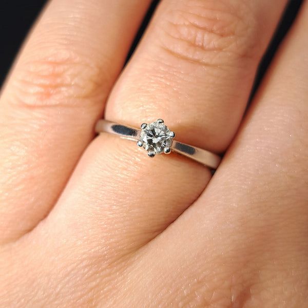 The Vintage 1998 Brilliant Diamond Solitaire Platinum Ring