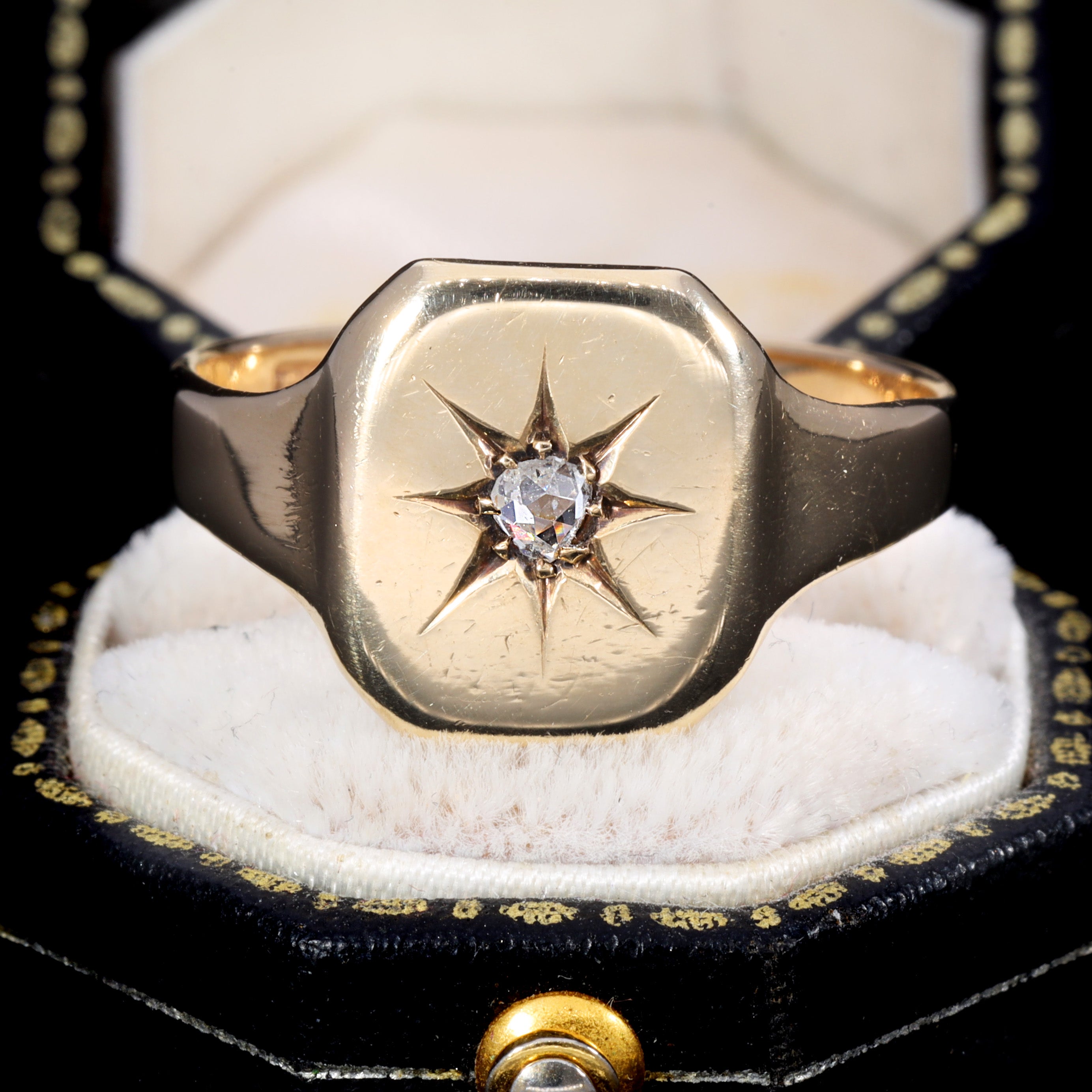 The Vintage 1945 Rose Cut Diamond Star Signet Ring