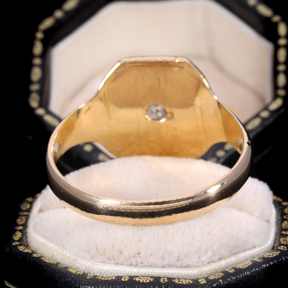 The Vintage 1945 Rose Cut Diamond Star Signet Ring