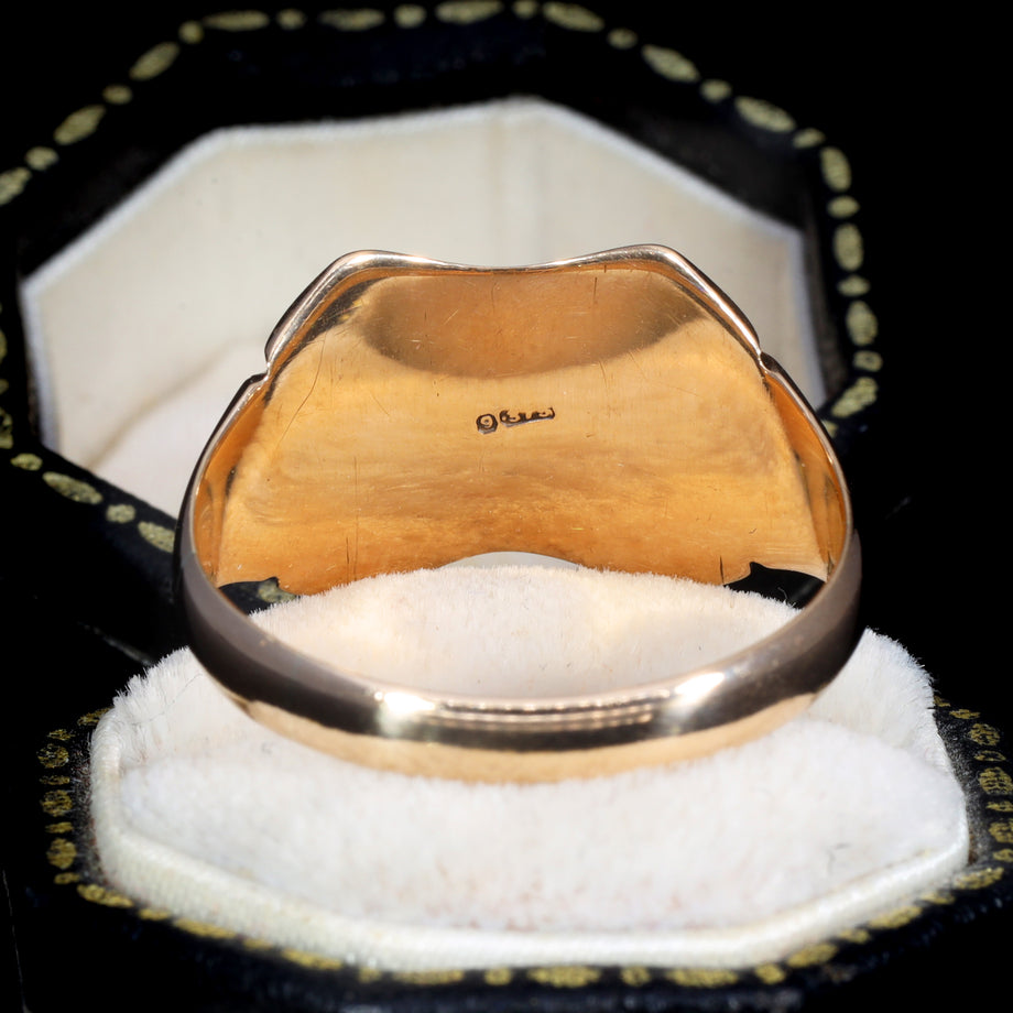 The Antique 1913 9ct Gold Signet Ring
