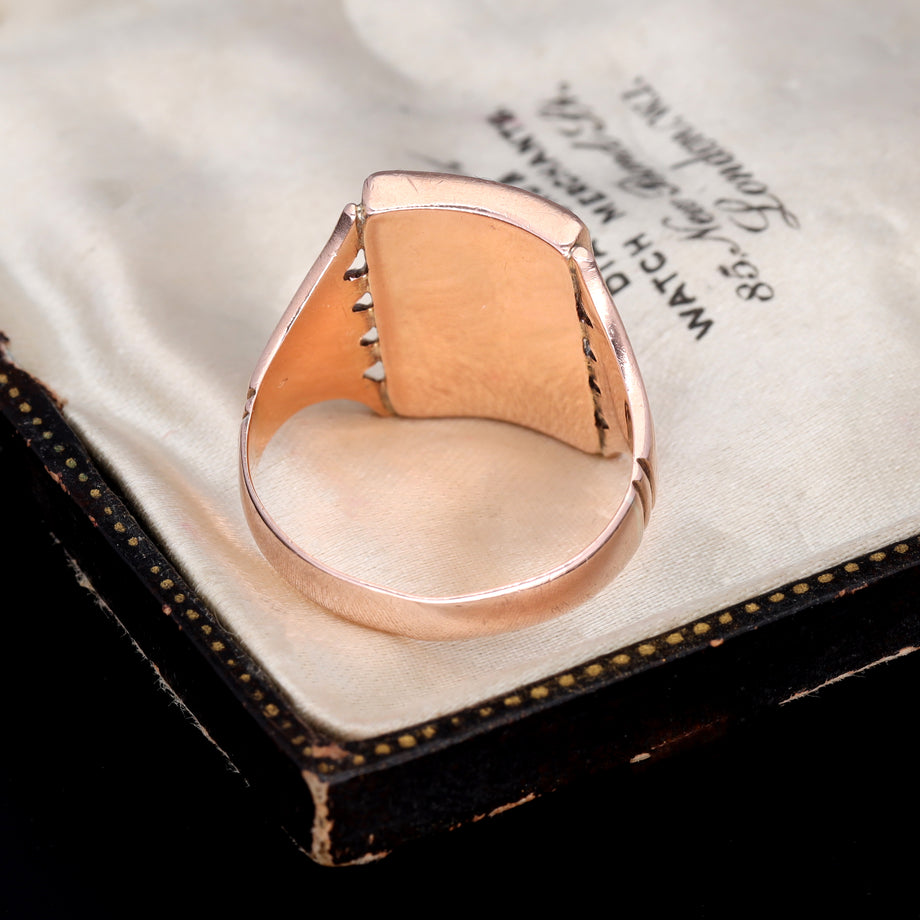 The Vintage Initial Gothic D Ring - Antique Jewellers