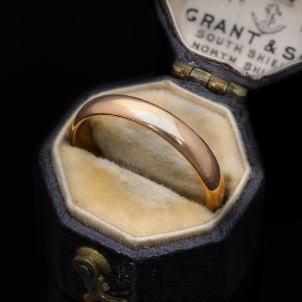 The Vintage 1939 22ct Gold Wedding Ring - Antique Jewellers