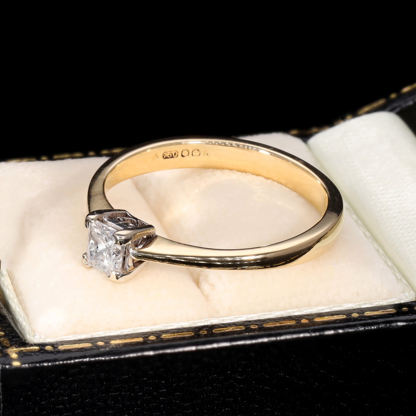 The Vintage Asscher Cut Solitaire Diamond Ring - Antique Jewellers