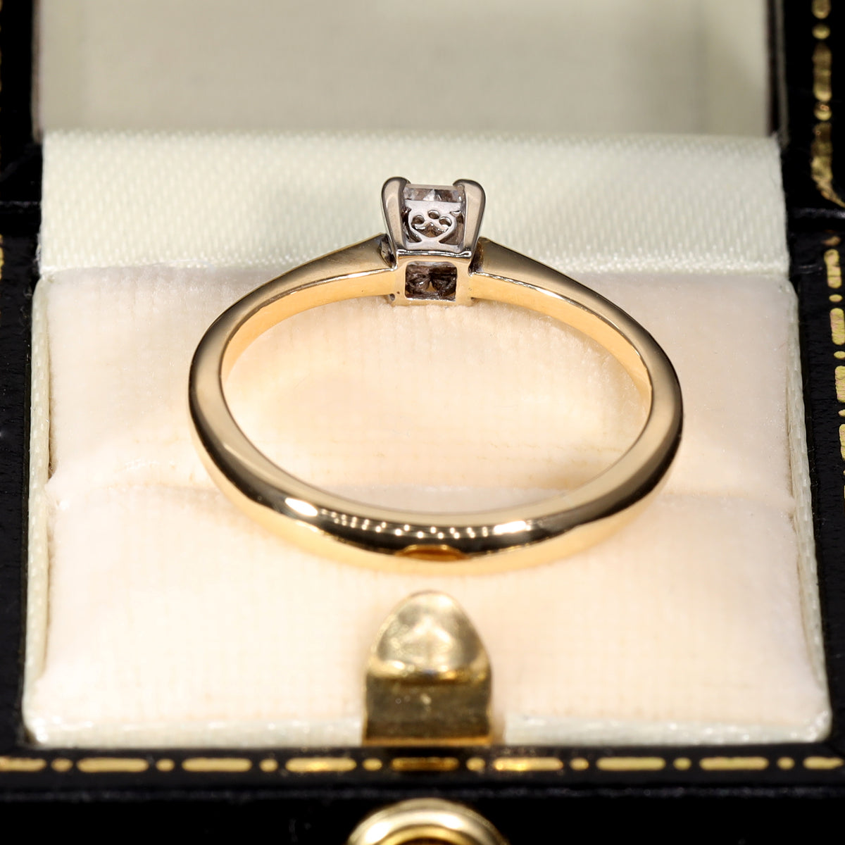 The Vintage Asscher Cut Solitaire Diamond Ring - Antique Jewellers