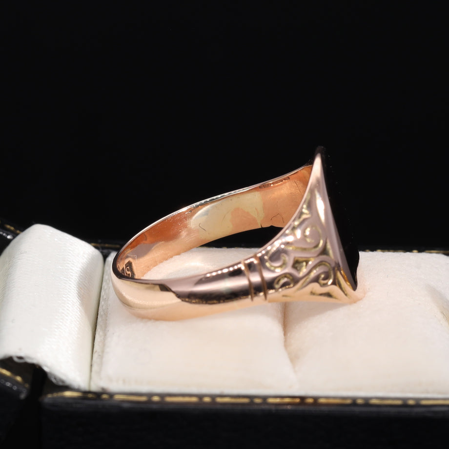 The Antique 1917 Rose Gold Oval Signet Ring
