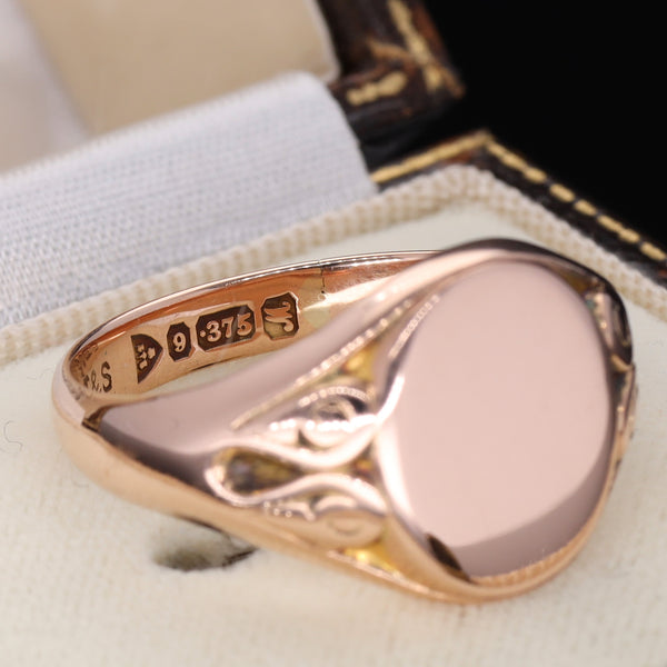 The Antique 1912 Oval Rose Gold Signet Ring