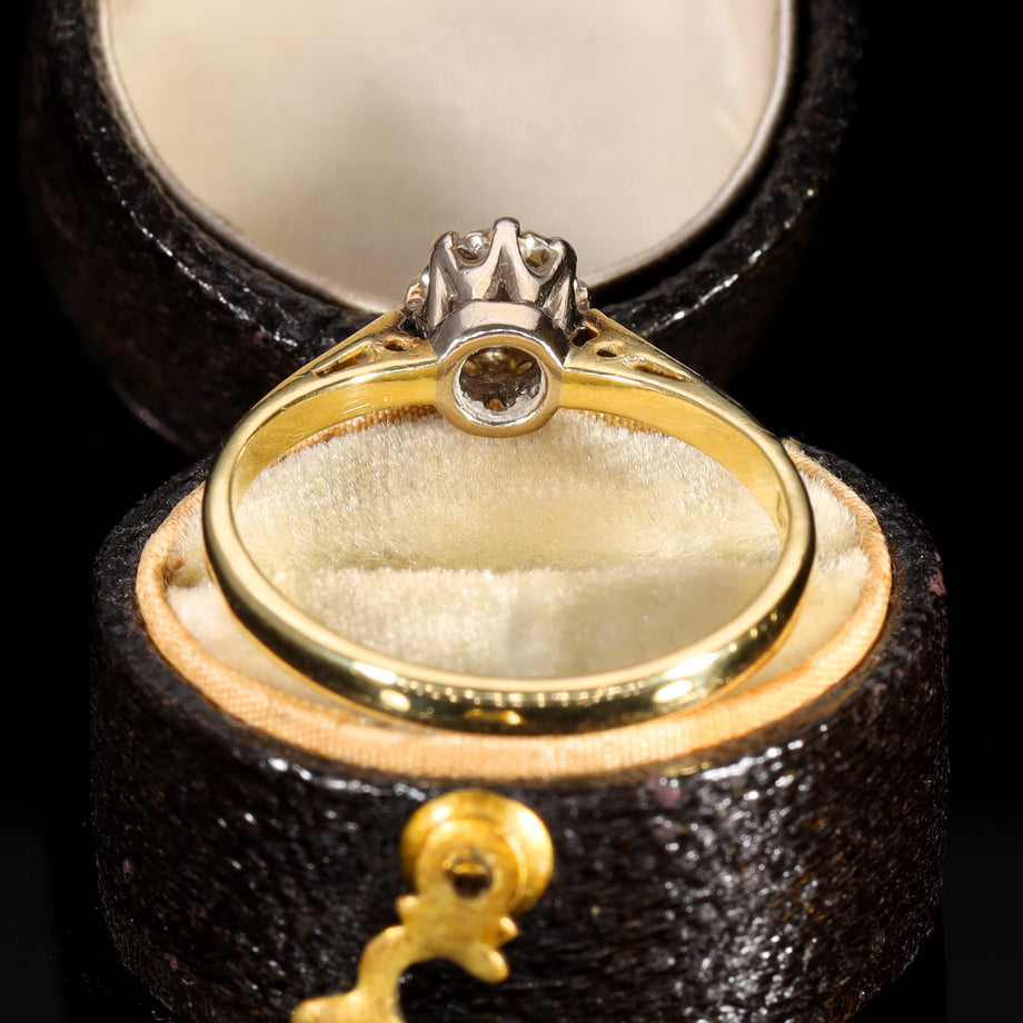 The Vintage 1986 Solitaire Diamond Fabulous Ring