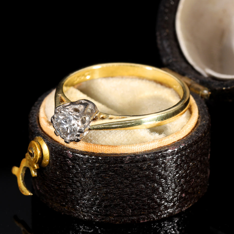 The Vintage 1986 Solitaire Diamond Fabulous Ring