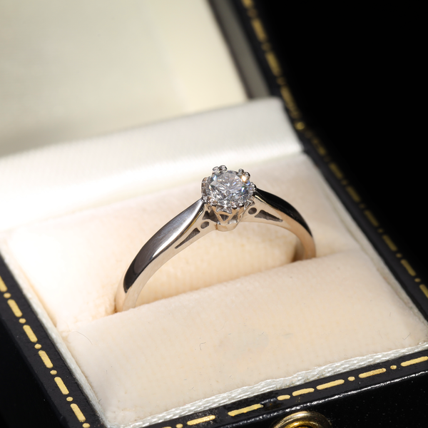 The Vintage White Gold Diamond Classic Ring