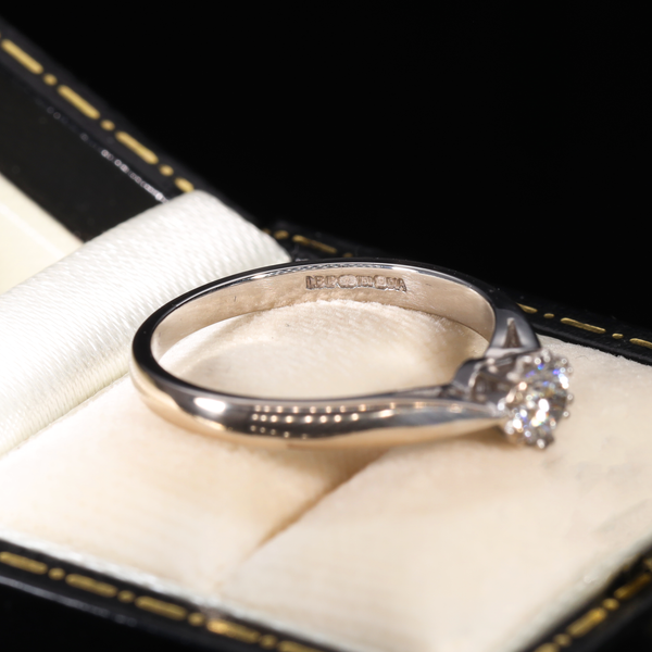 The Vintage White Gold Diamond Classic Ring