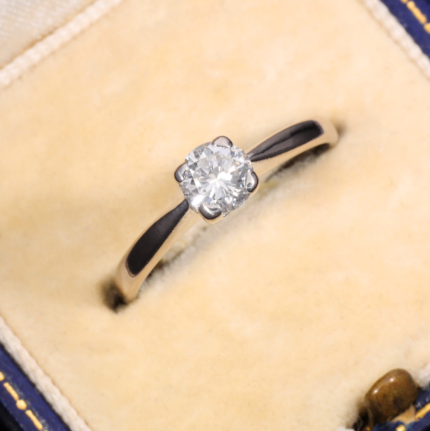 The Vintage 2002 Brilliant Cut Diamond Sparkle Ring