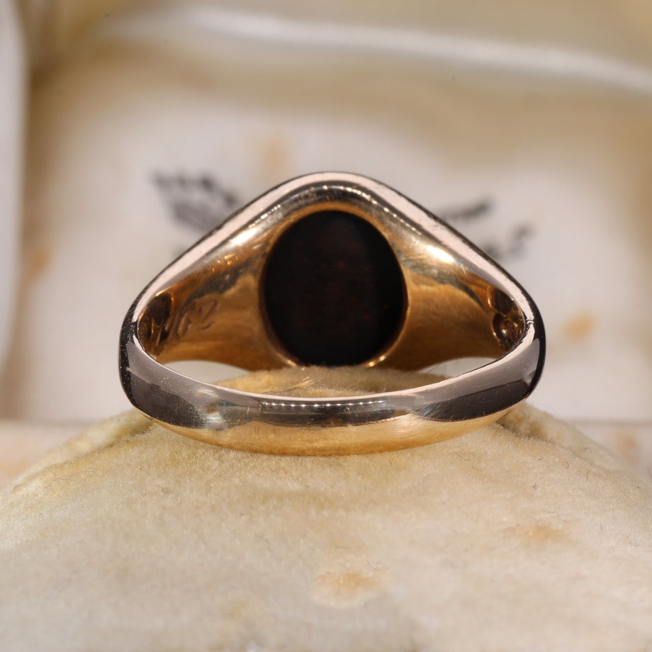 The Vintage Onyx Signet Classic Ring