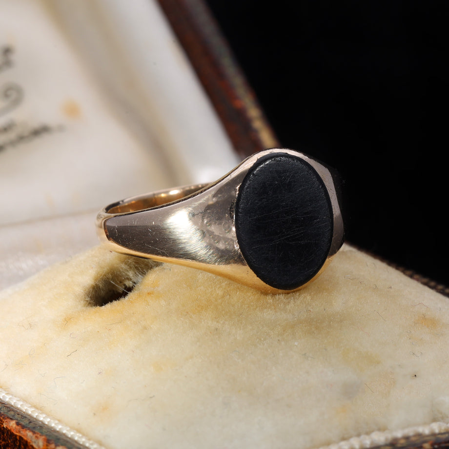 The Vintage Onyx Signet Classic Ring