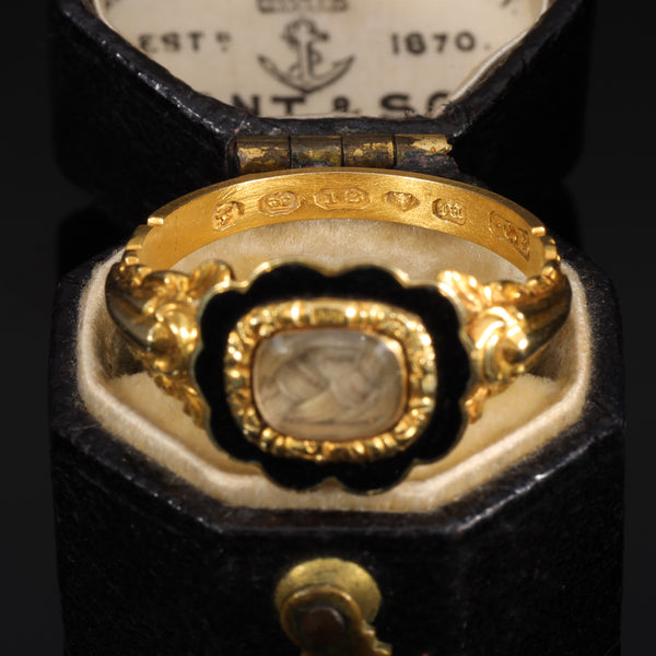 The Antique Victorian 1847 18ct Gold Blonde Hair Mourning Ring