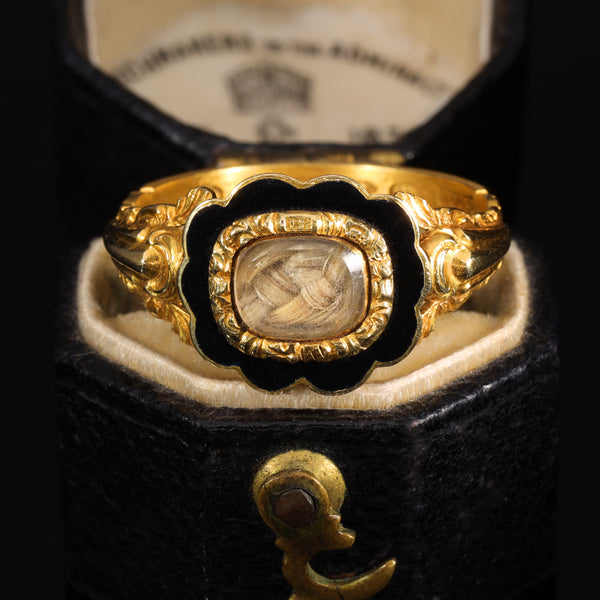 The Antique Victorian 1847 18ct Gold Blonde Hair Mourning Ring