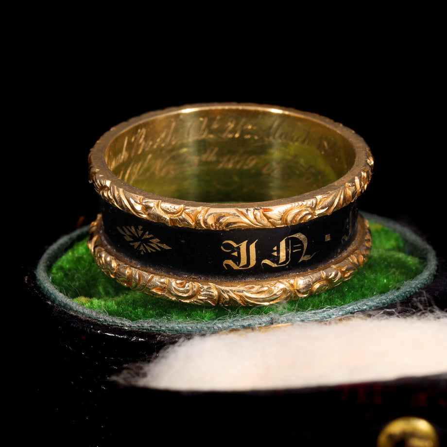 The Antique Victorian 1837 'In Memory Of' 18ct Gold Engraved Mourning Ring