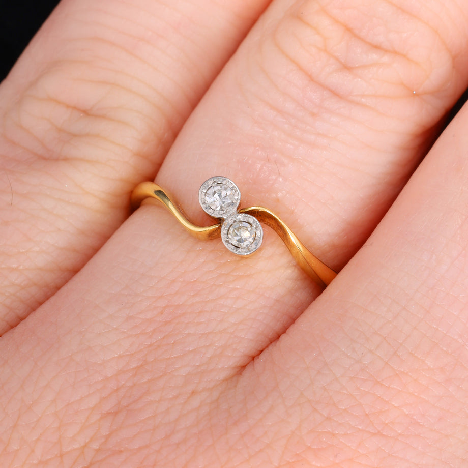 The Vintage Toi Et Moi Eight Cut Diamond Delightful Ring