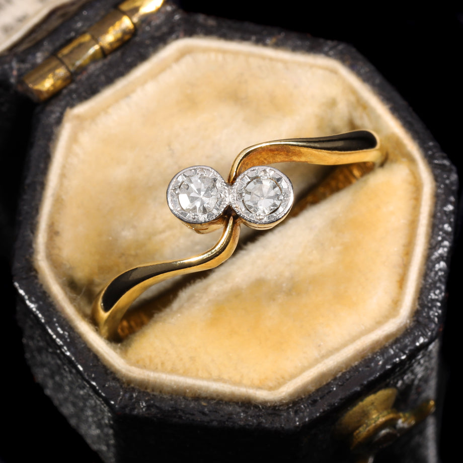 The Vintage Toi Et Moi Eight Cut Diamond Delightful Ring