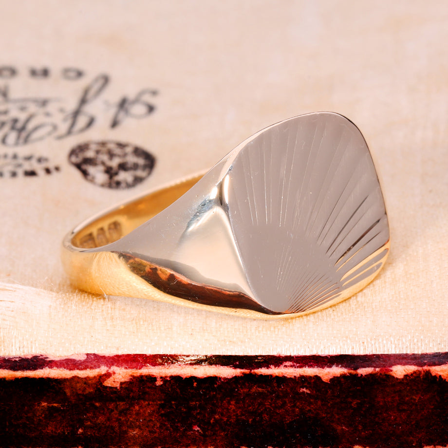 The Vintage 1970 9ct Gold Sunrise Signet Ring