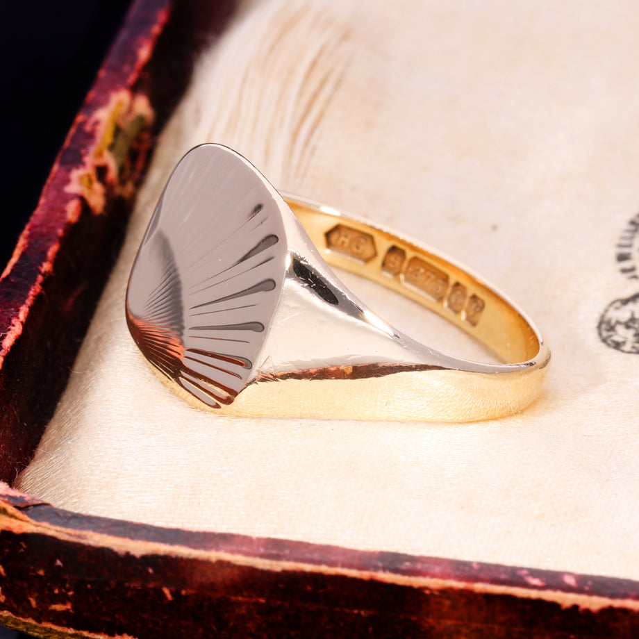 The Vintage 1970 9ct Gold Sunrise Signet Ring