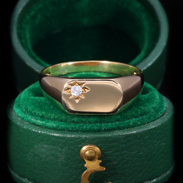 The Vintage Cubic Zirconia 9ct Gold Slim Signet Ring