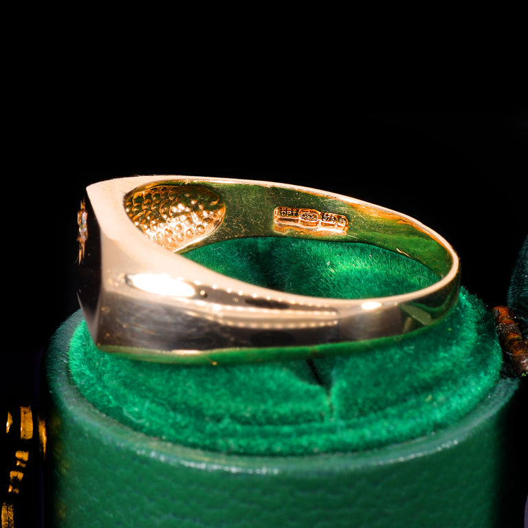 The Vintage Cubic Zirconia 9ct Gold Slim Signet Ring