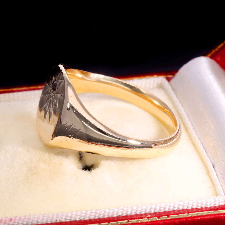 The Vintage 1978 Star Set Garnet Signet Ring