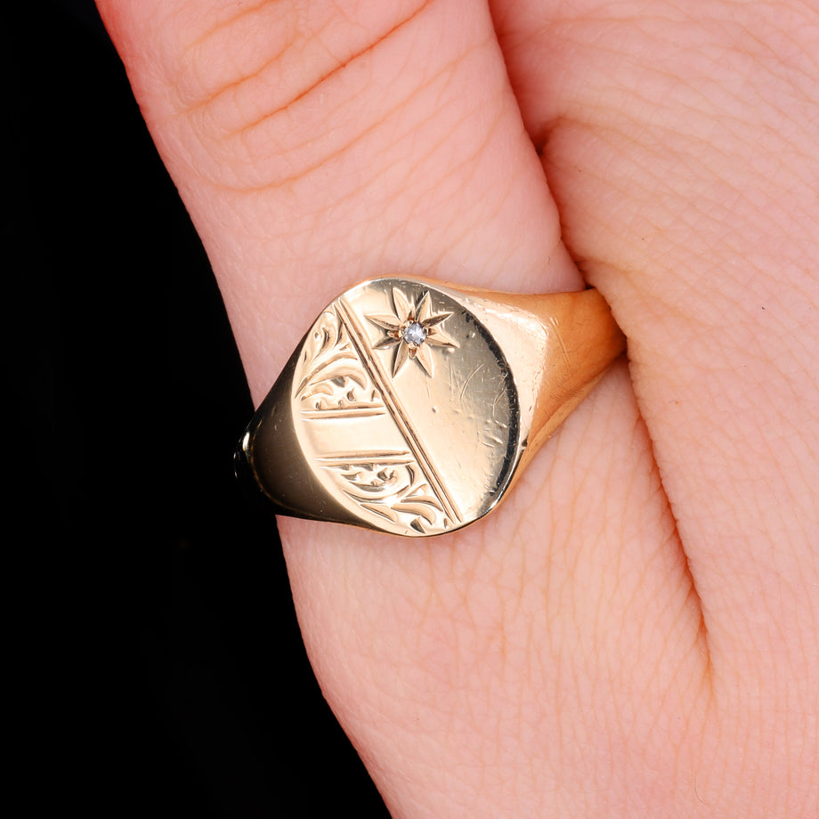 The Vintage 1991 Diamond 9ct Gold Oval Engraved Signet Ring